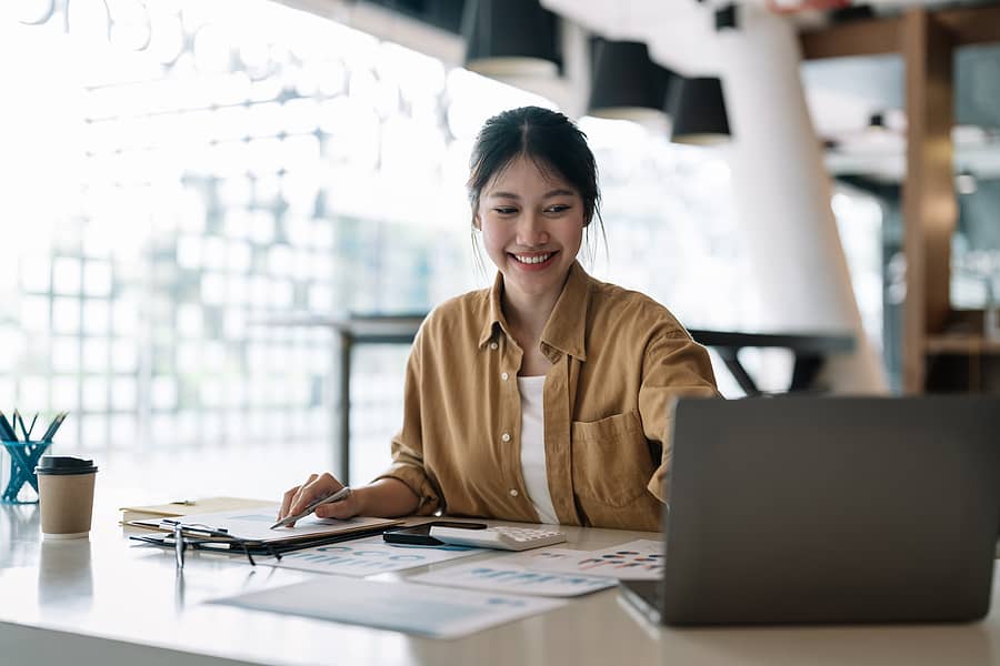 Business-woman-getting-loan-approval Business-woman-getting-loan-approval